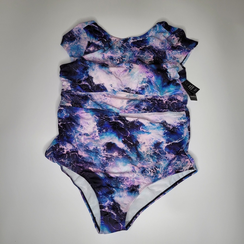 Torrid Active Swim Ocean Waves Cap Sleeve Scoop Back One Piece Swimsuit 2X 18-20
